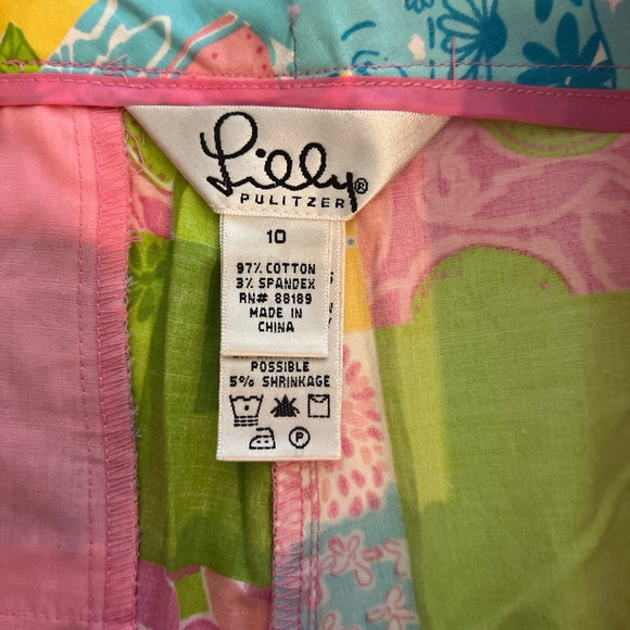 NWT Ladies Lilly Pulitzer Patchwork Capri Pant
Sz 19 multi vintage Lilly Patch. - Picture 4 of 6